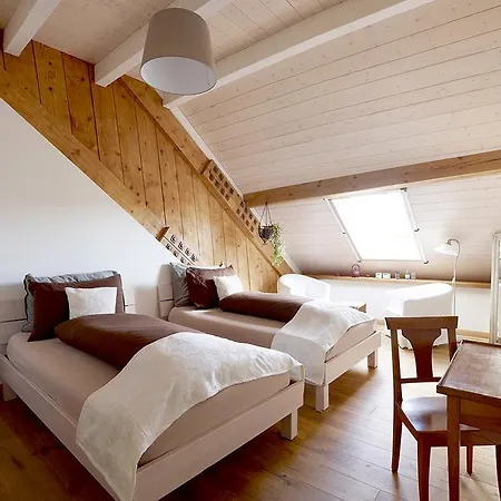 Гостевой дом La Commanderie 4*